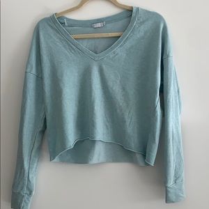 Cropped light blue long sleeve tee